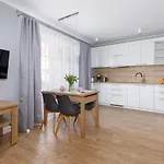 With Parking 500 M From The Sea By Renters Międzywodzie