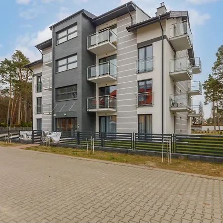 With Parking 500 M From The Sea By Renters *