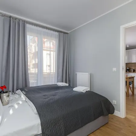Apartment With Parking 500 M From The Sea By Renters Międzywodzie