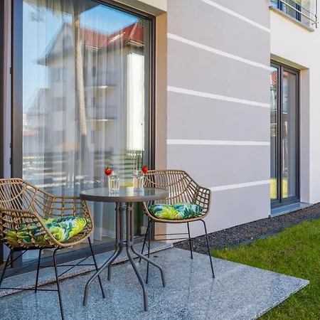 Apartment With Parking 500 M From The Sea By Renters Miedzywodzie