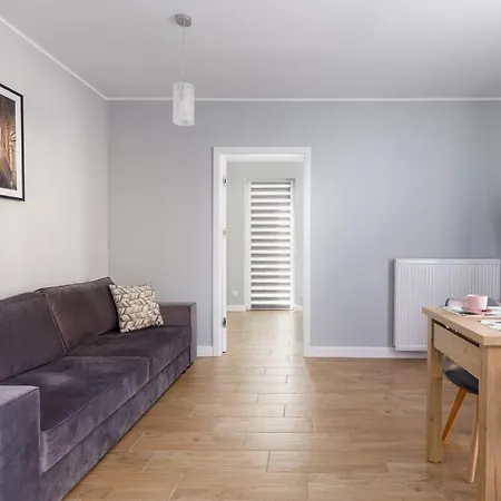 아파트 With Parking 500 M From The Sea By Renters