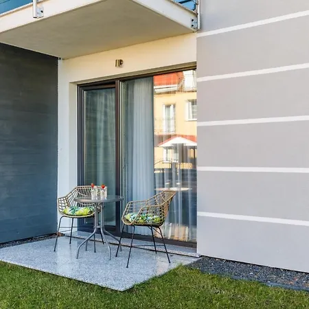 With Parking 500 M From The Sea By Renters