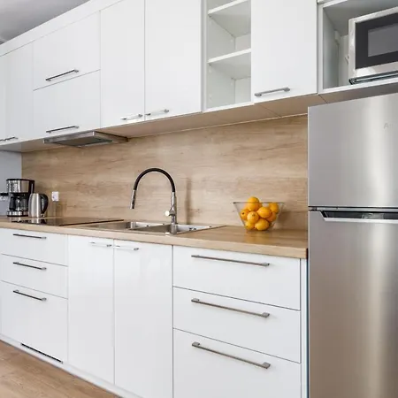 דירה With Parking 500 M From The Sea By Renters *